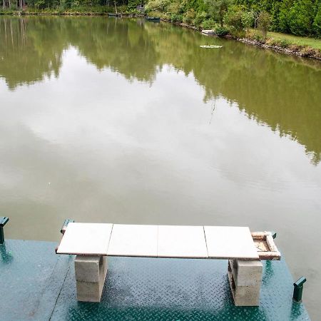 Comfy Houseboat In Florennes Next To The Forest Luaran gambar